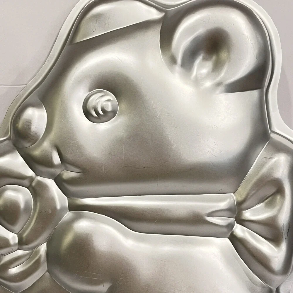 VTG Wilton Teddy Bear Cake Pan‎ Mold  502-7458 w/ Bow Holding Flower Kids Party
